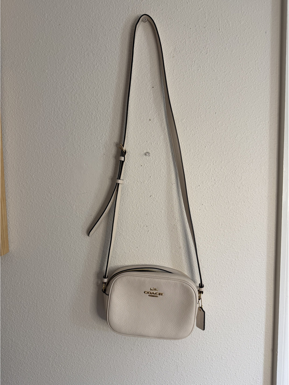 Coach Chalk Pebbled Leather Camera Crossbody Bag Cream Gold Hardware